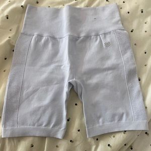 💛 forever 21 light blue biker shorts